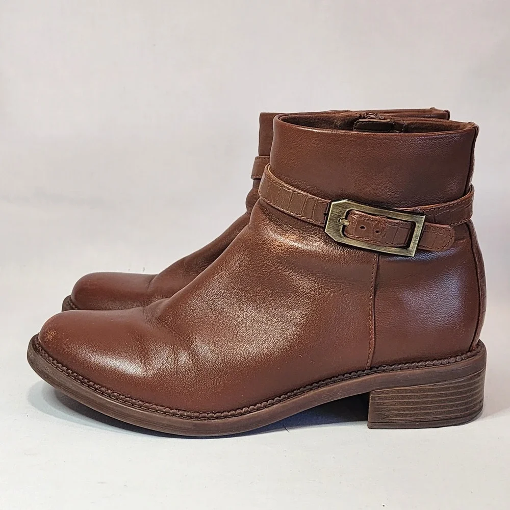 Clarks‎ Collection Womens Tan Brown Leather Ankle Boots Buckle Zip 9.5 M